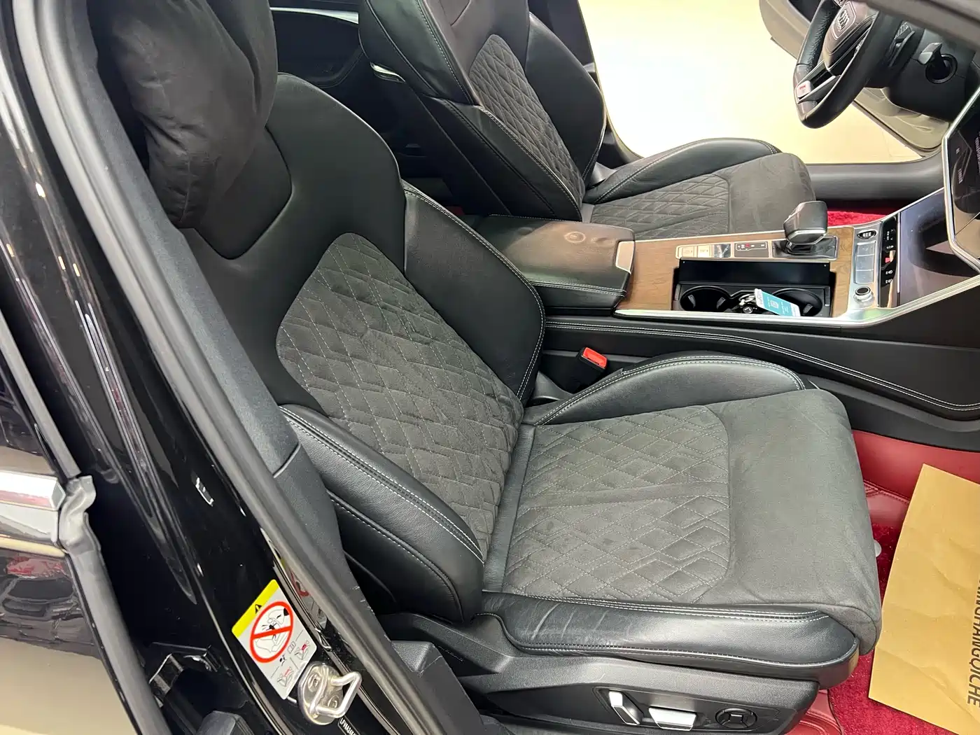 Audi A6L 2023 55 TFSI quattro Premium Dynamic фото 14