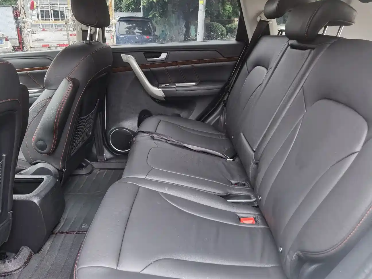 Photo 11 - Haval H6