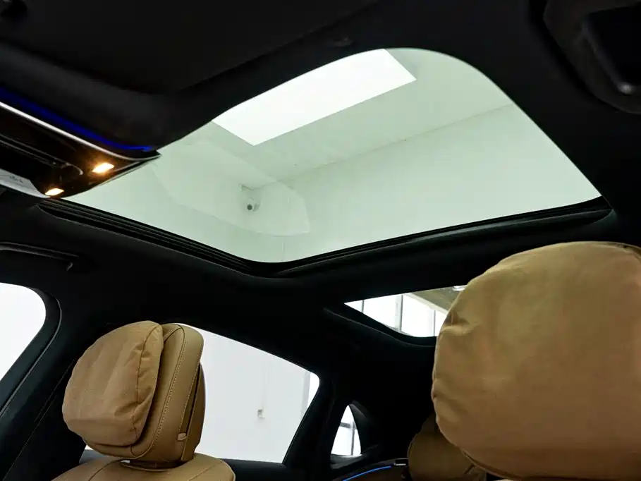 Mercedes-Benz E-Class 2025 E 300 L Luxury фото 27