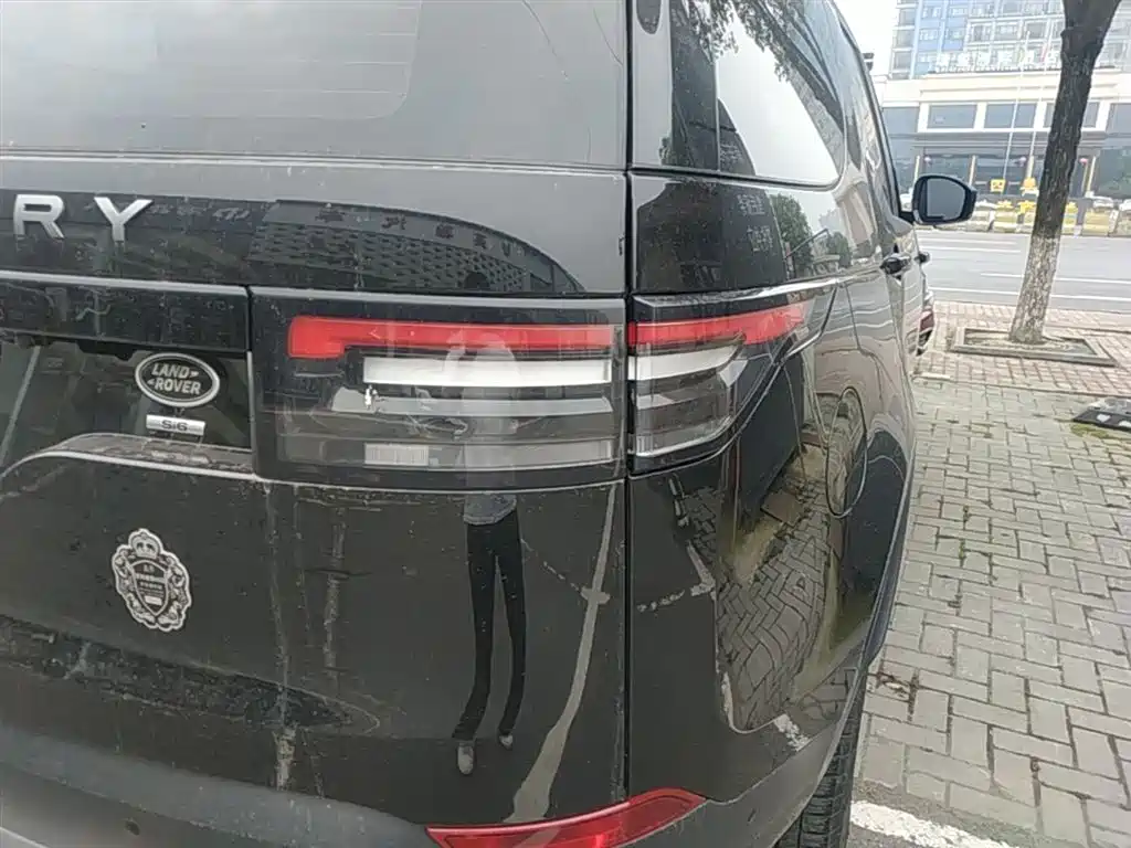 Land Rover Discovery 2020 3.0 SC V6 SE фото 8