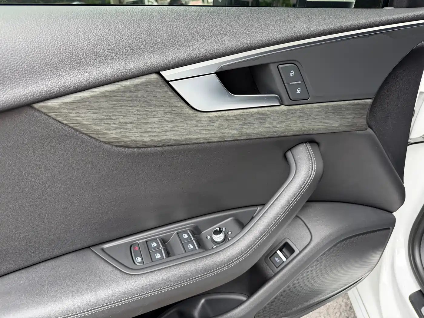 Audi A4L 2022 40 TFSI Fashion Elegance фото 8