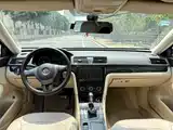 Фото 8 - Volkswagen Passat