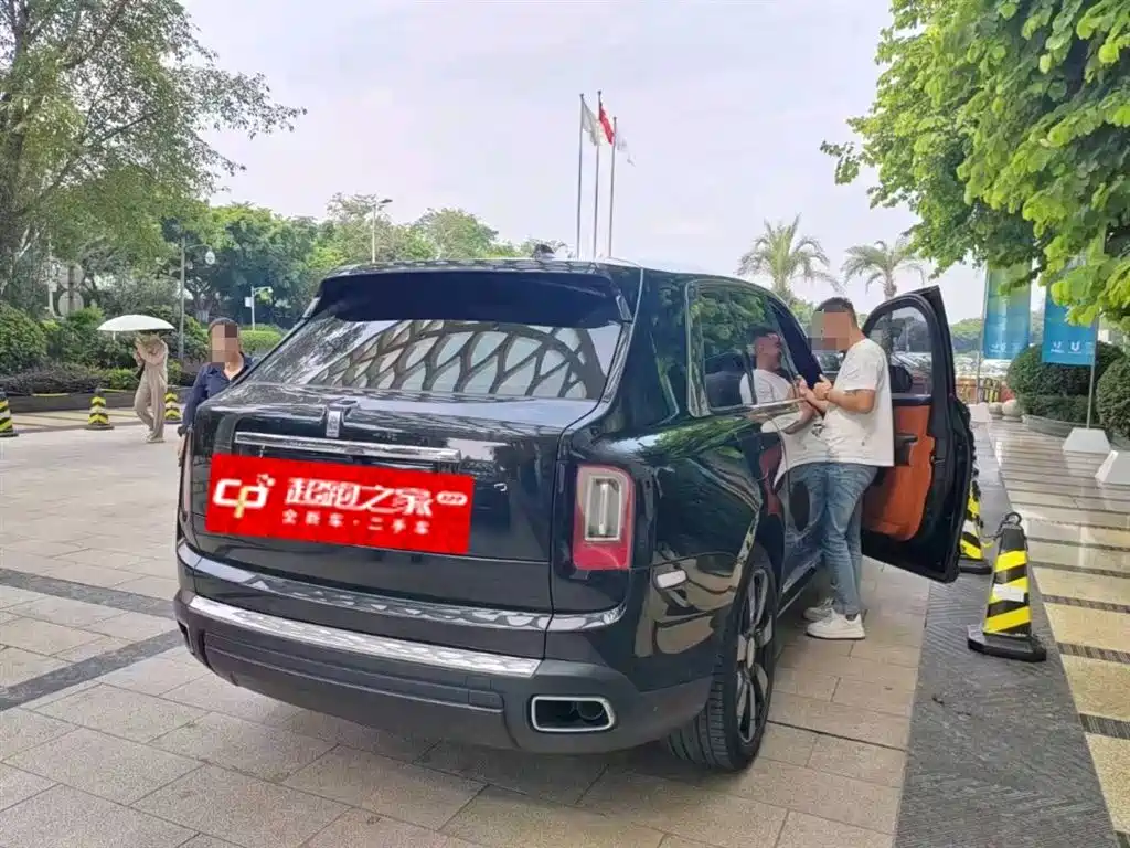 Rolls-Royce Cullinan 2020 2018 5-Seater Version