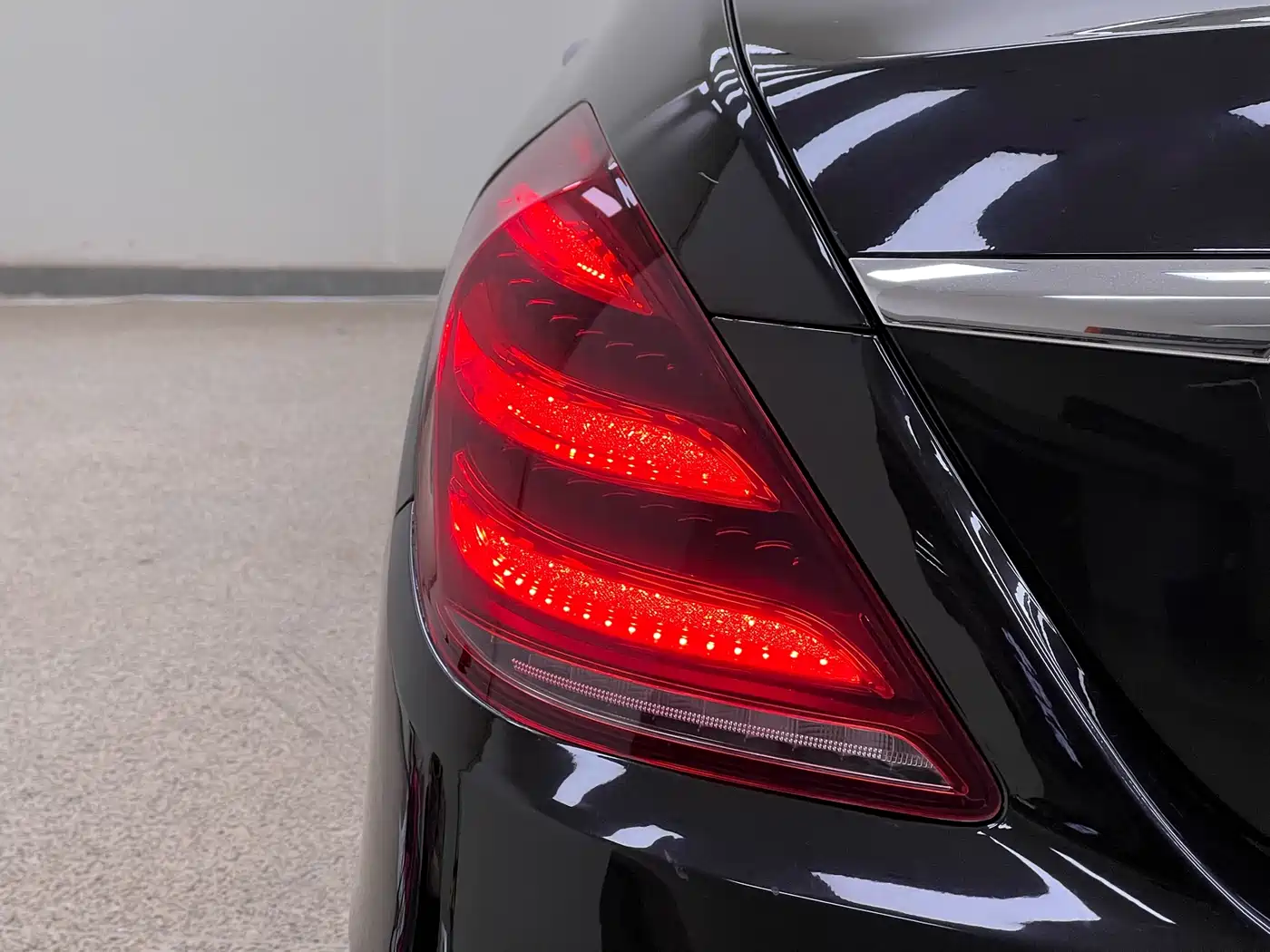 Mercedes-Benz S-Class 2014 S 320 L Business фото 11