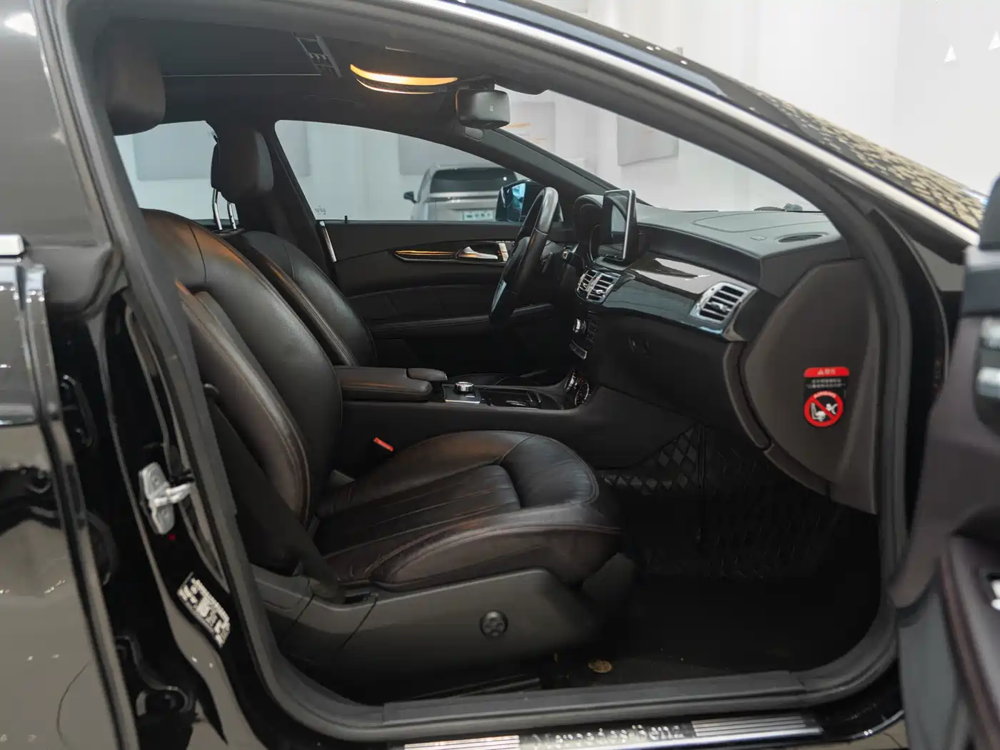 Mercedes-Benz CLS 2012 CLS 300 CGI фото 9