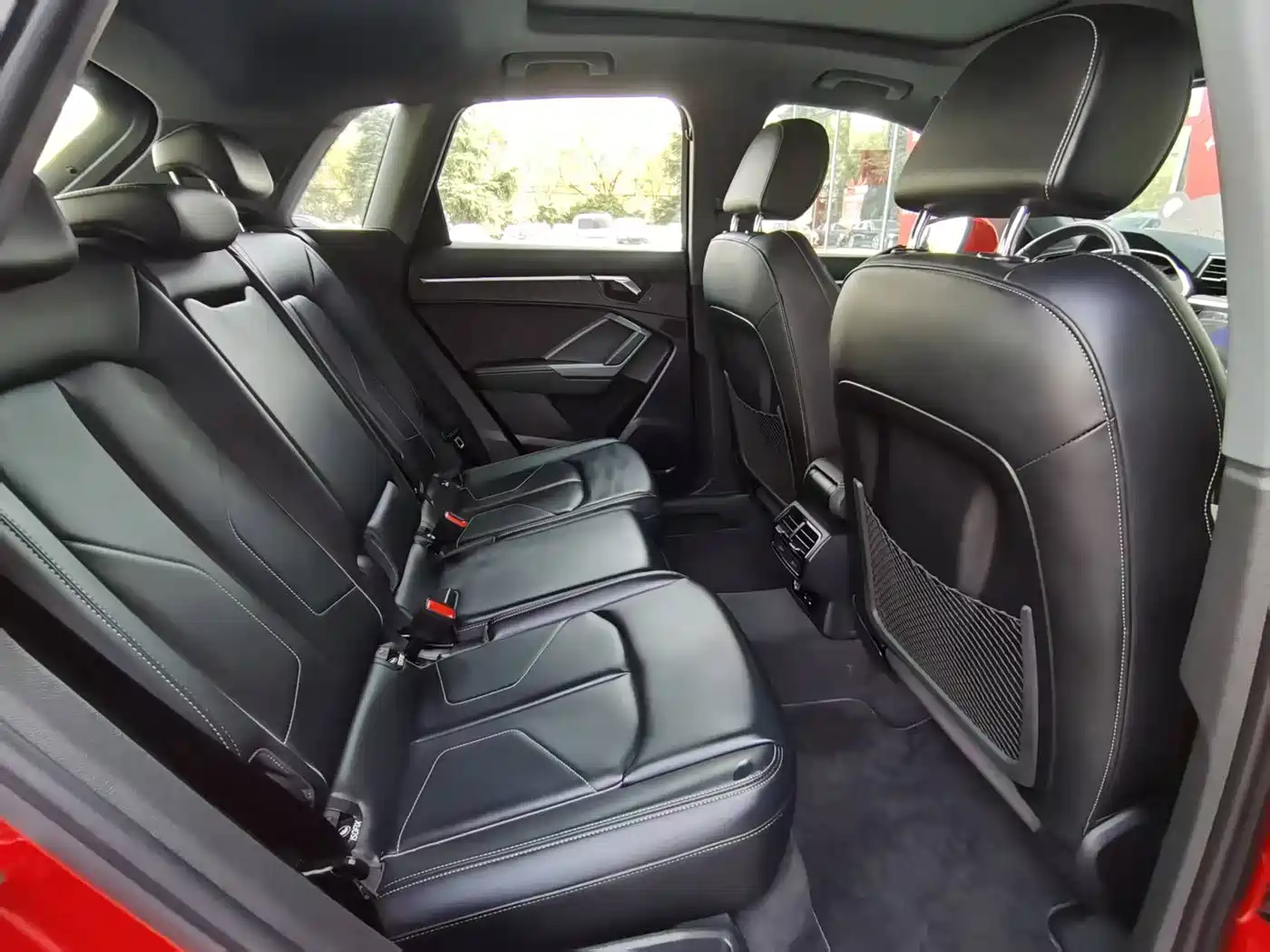 Audi Q3 2024 35 TFSI Fashion Sport фото 5