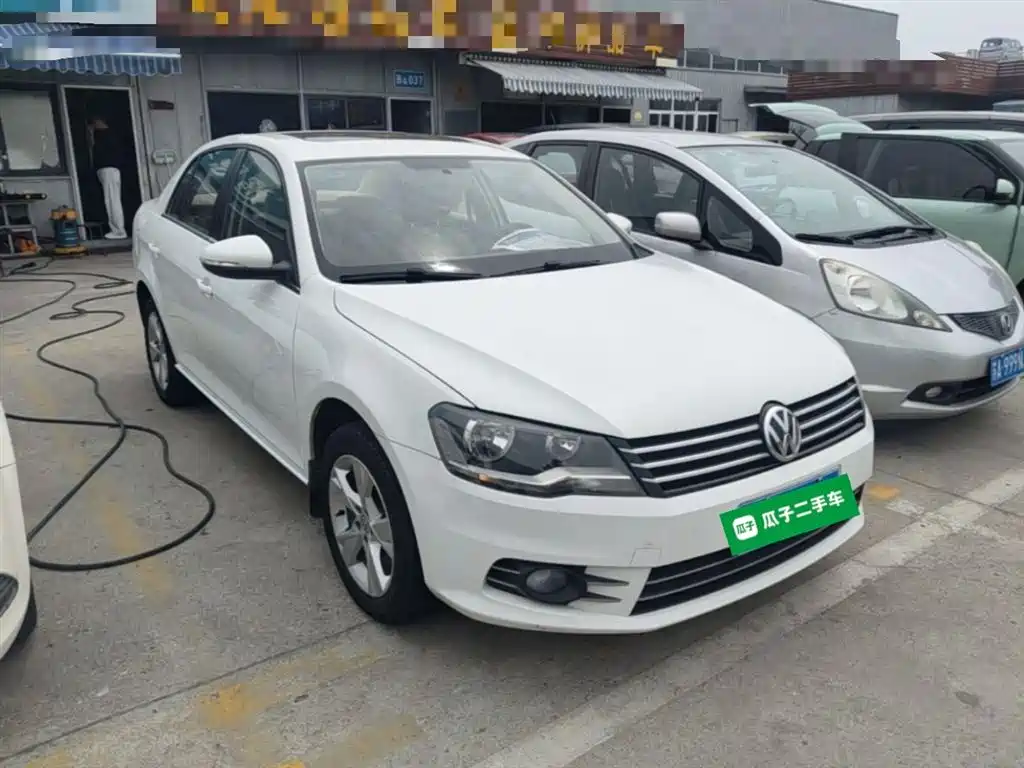 Volkswagen Bora 2014 1.6L Automatic Comfort Edition фото 4