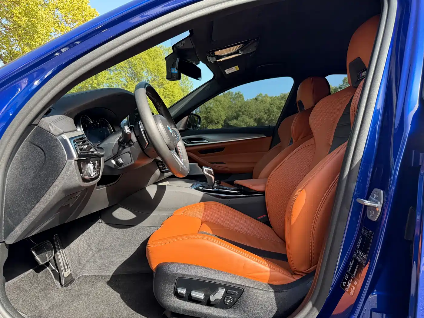 BMW M5 2018 M5 фото 3