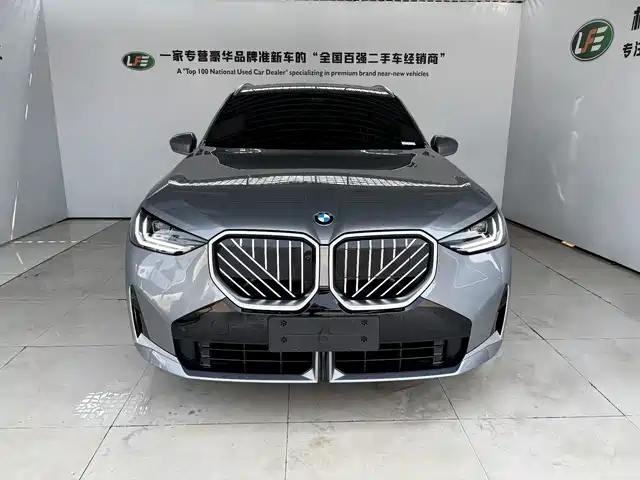 BMW X3 2025 xDrive30L Leading M Sport Package — фото 3