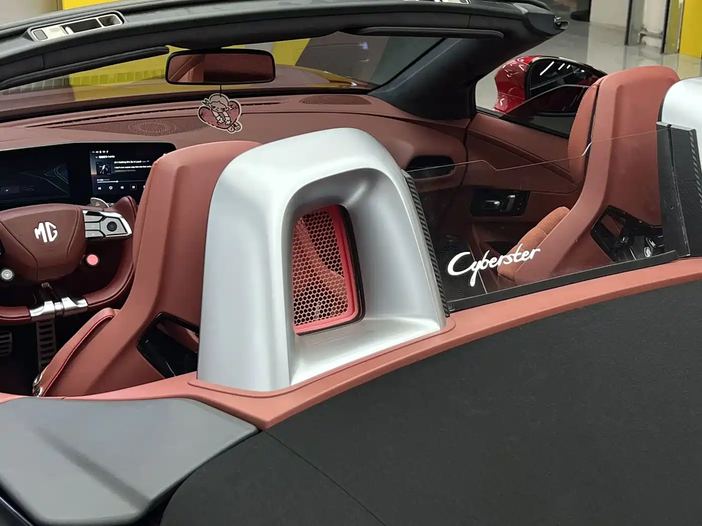 MG Cyberster 2024 2024 501km Charming Edition