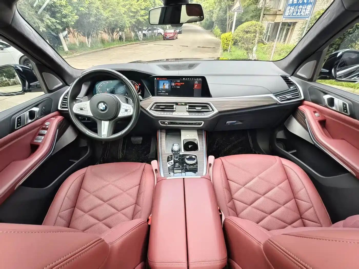 BMW X5 2022 Facelift xDrive 40Li M Sport Package фото 6