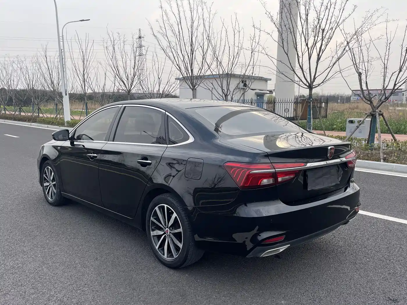 ROEWE I6