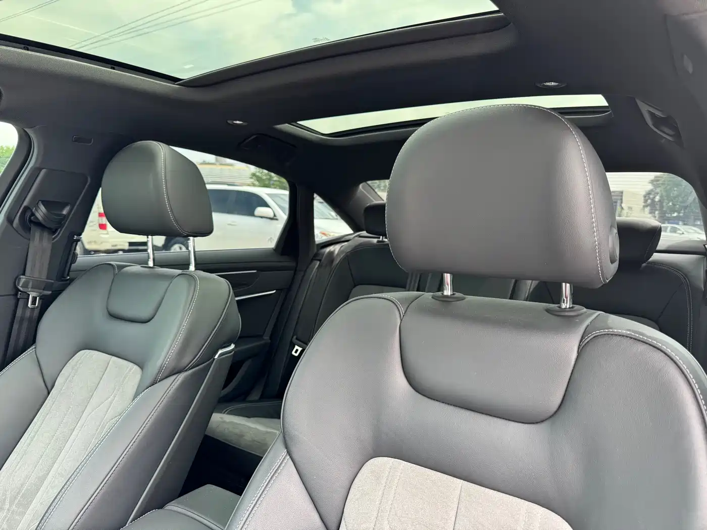 Audi A6L 2024 45 TFSI quattro Premium Dynamic фото 9