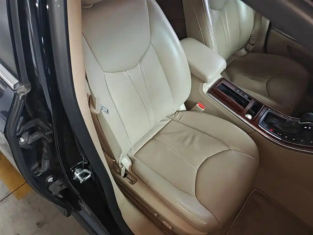 Roewe 950 2016 2015 1.8T Luxury Edition
