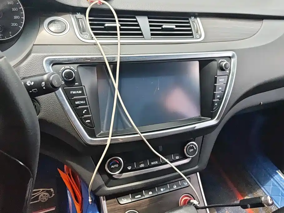 Landwind X7 2017 2015 2.0T Panoramic Flagship Edition