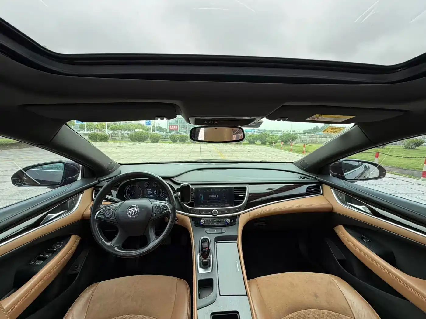 Buick LaCrosse 2018 Model 28T Elite Edition фото 6
