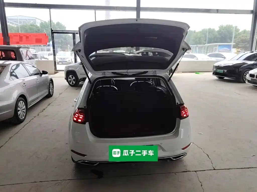 Volkswagen Golf 2019 280TSI DSG Luxury (China V) фото 19