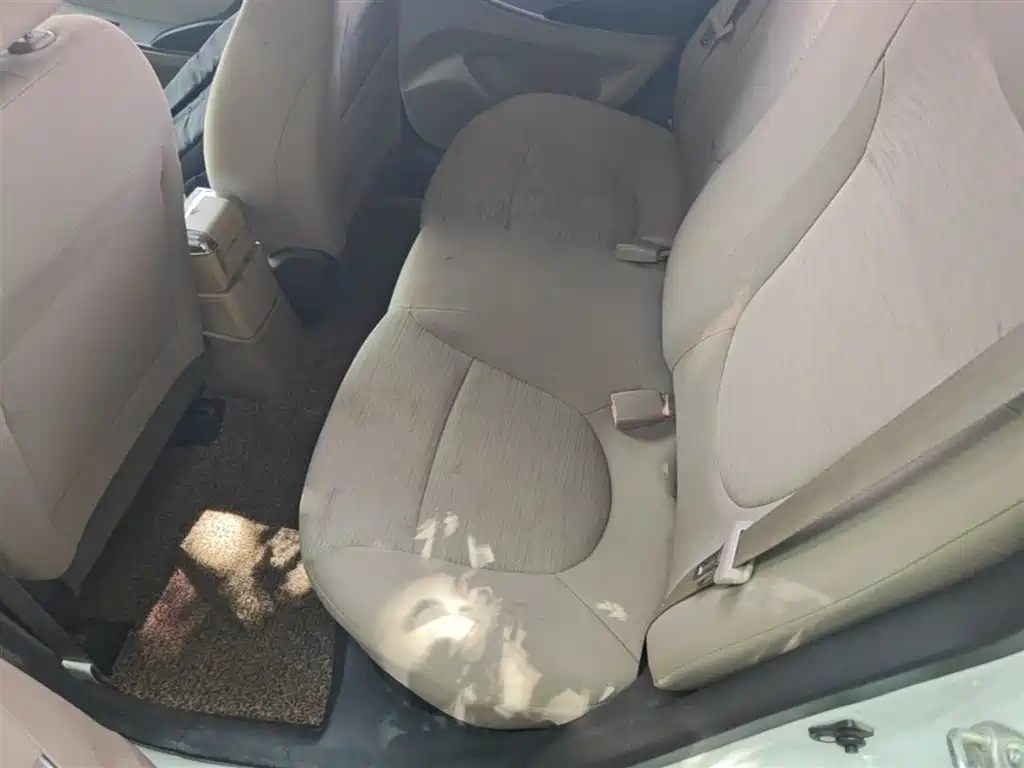 Hyundai Verna 2016 1.4L Automatic Smart GLS фото 17