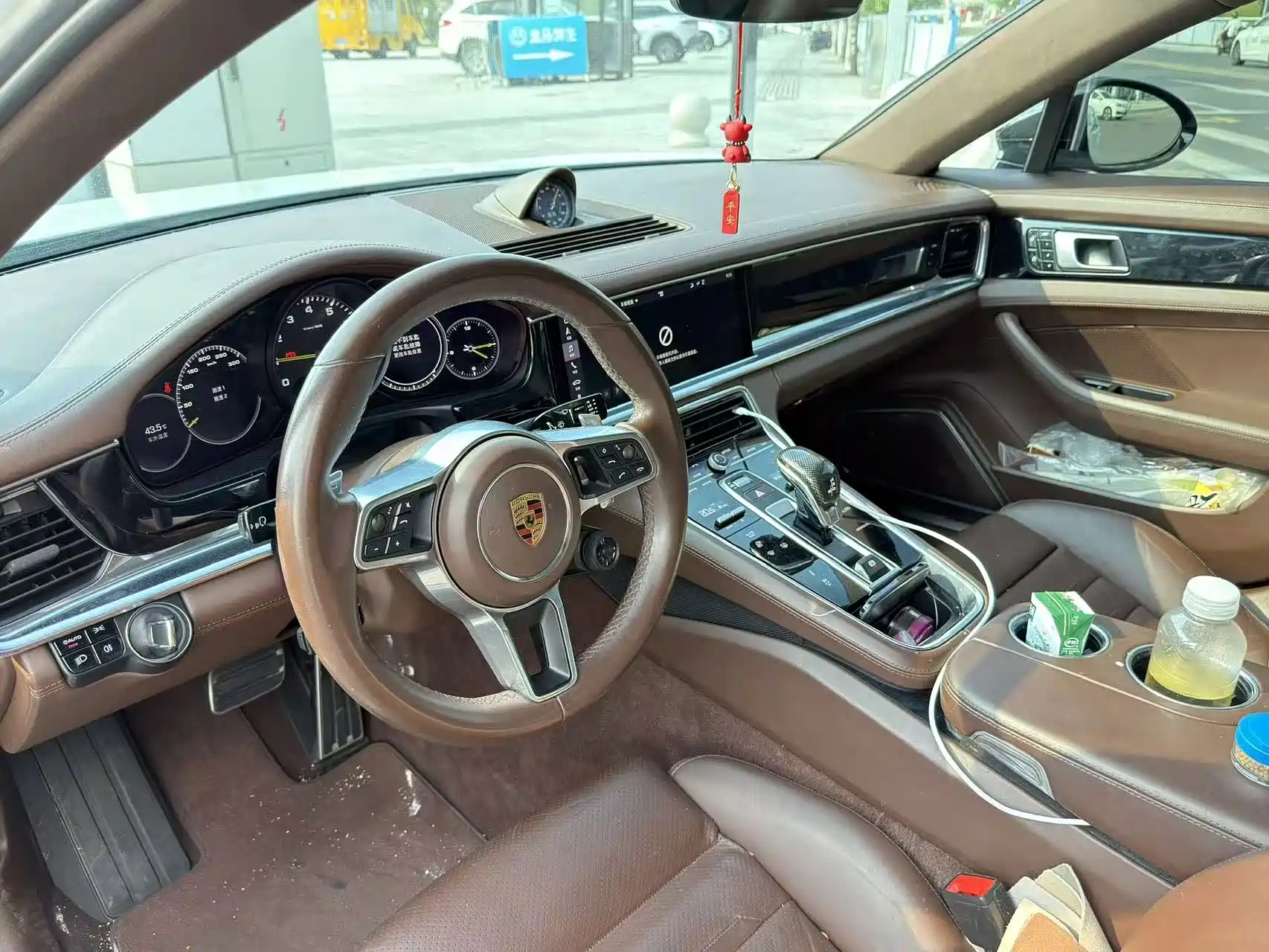 Фото 6 - Porsche Panamera New Energy