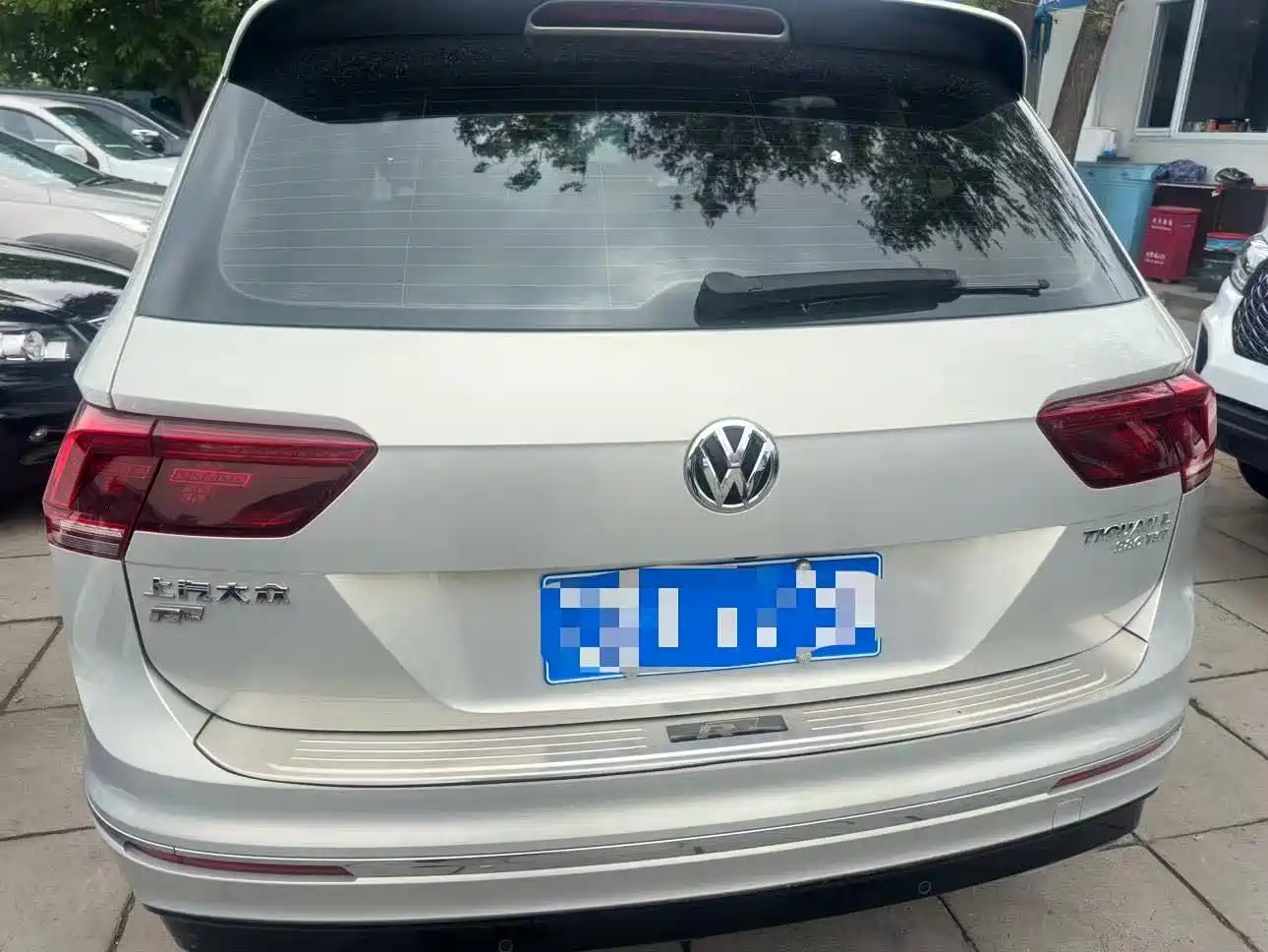 Volkswagen Tiguan L 2019 380TSI Automatic 4WD R-Line Flagship 7-Seater China VI фото 5