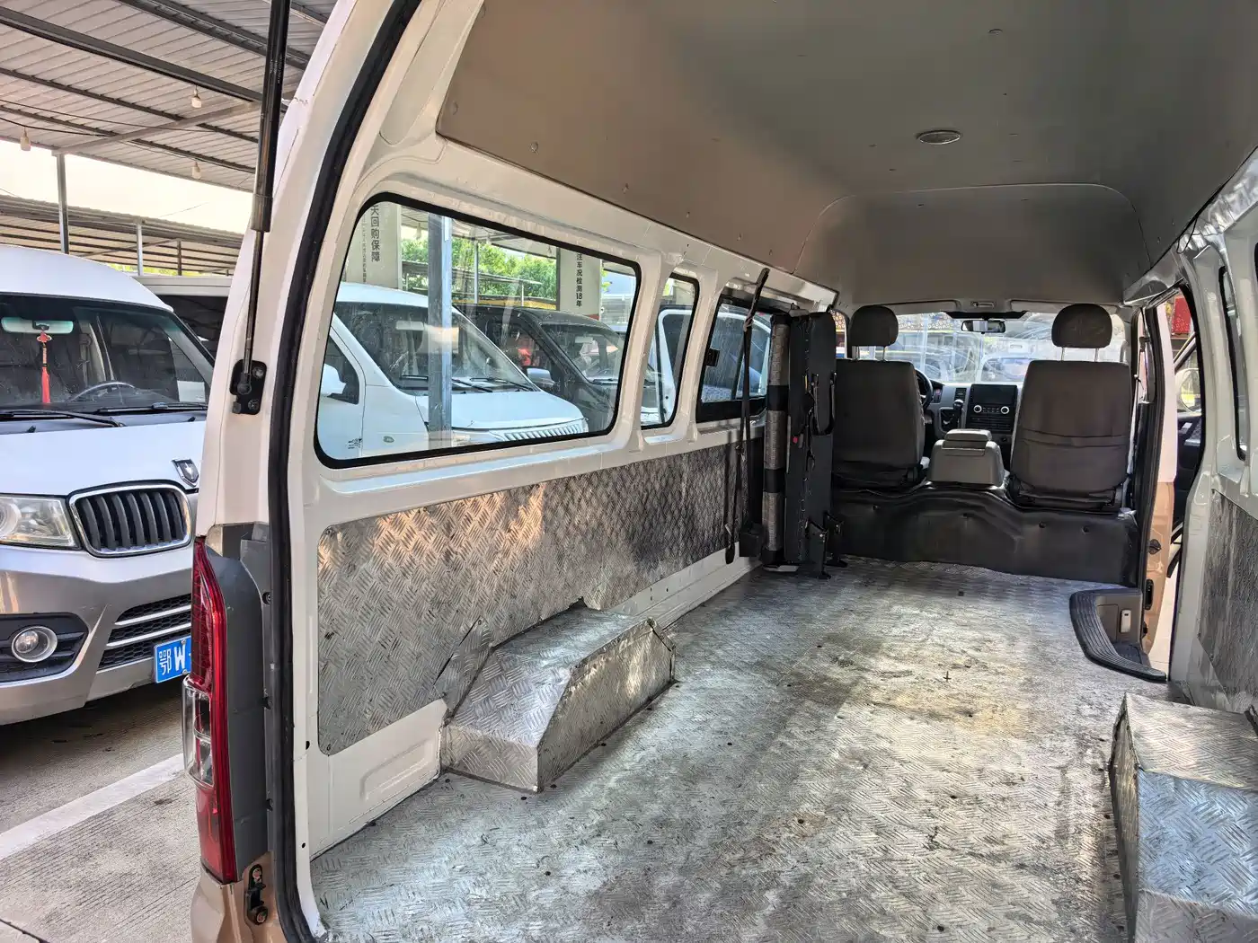 Foton Fengjing G7 2016 2016 2.0L Commercial Transport Long Wheelbase High Roof 4Q20M