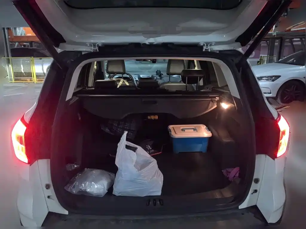 Photo 10 - Ford Kuga