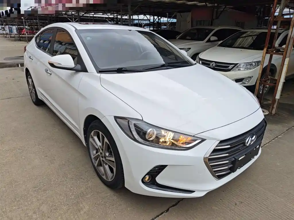 Hyundai Elantra 2016 Model 1.6L Automatic Smart Elite фото 4