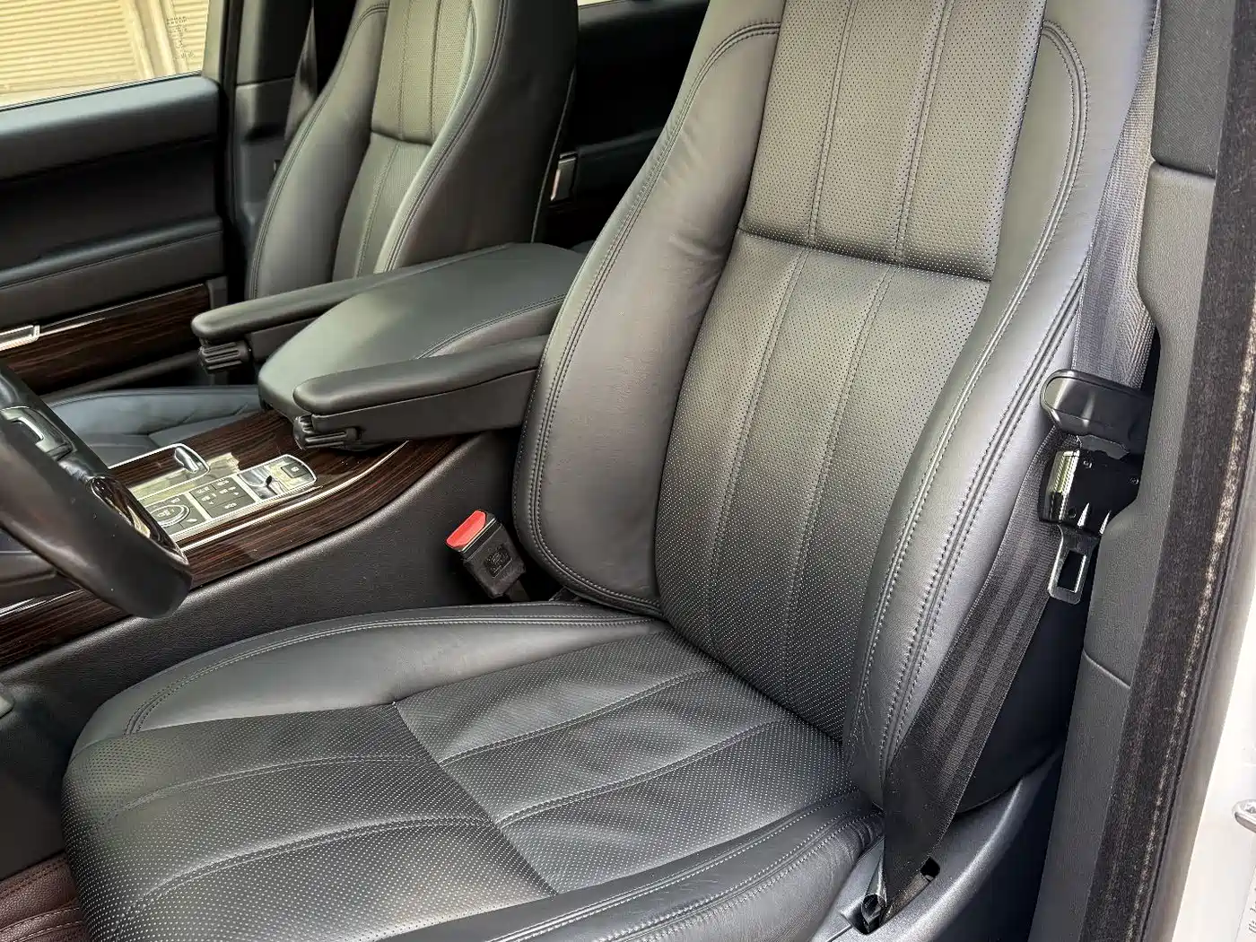 Land Rover Range Rover 2015 3.0 SC V6 Vogue фото 23