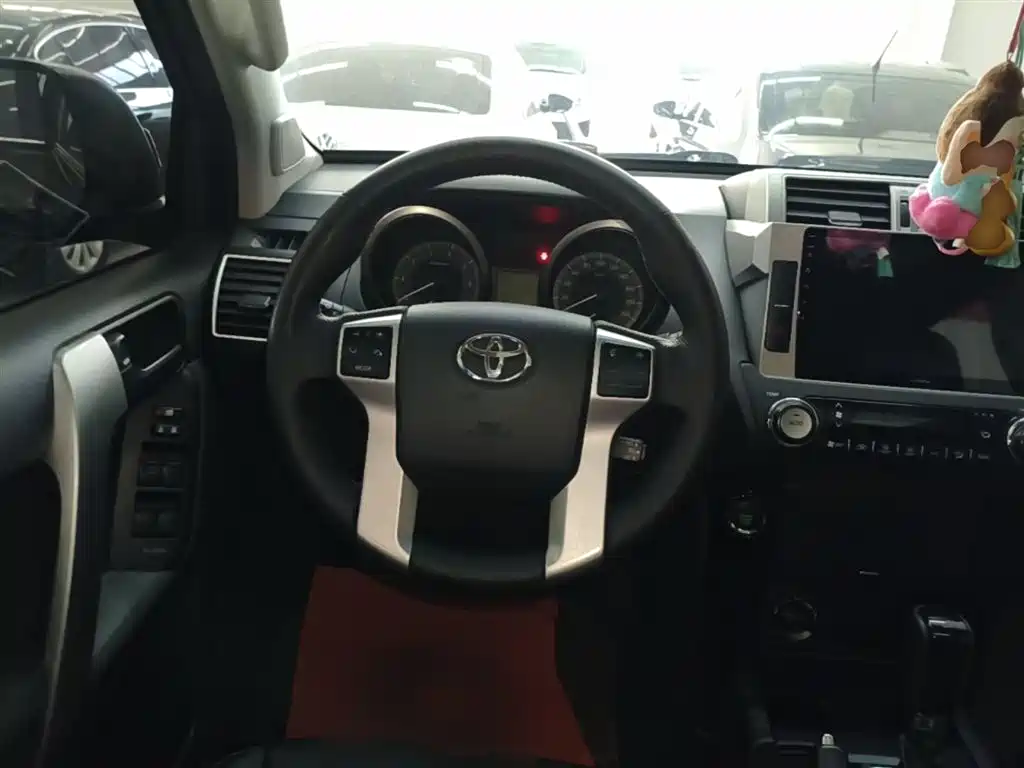 Toyota Prado 2016 2.7L Auto Standard Edition фото 11