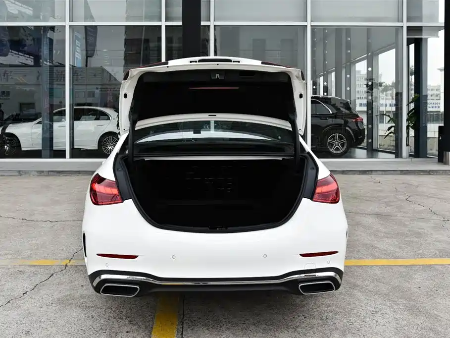 Mercedes-Benz C-Class 2024 C 260 L Sport фото 15