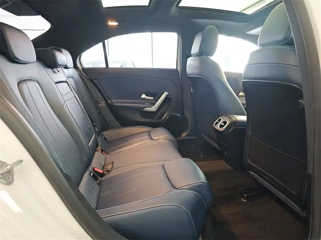 Mercedes-Benz A-Class, миниатюра 7
