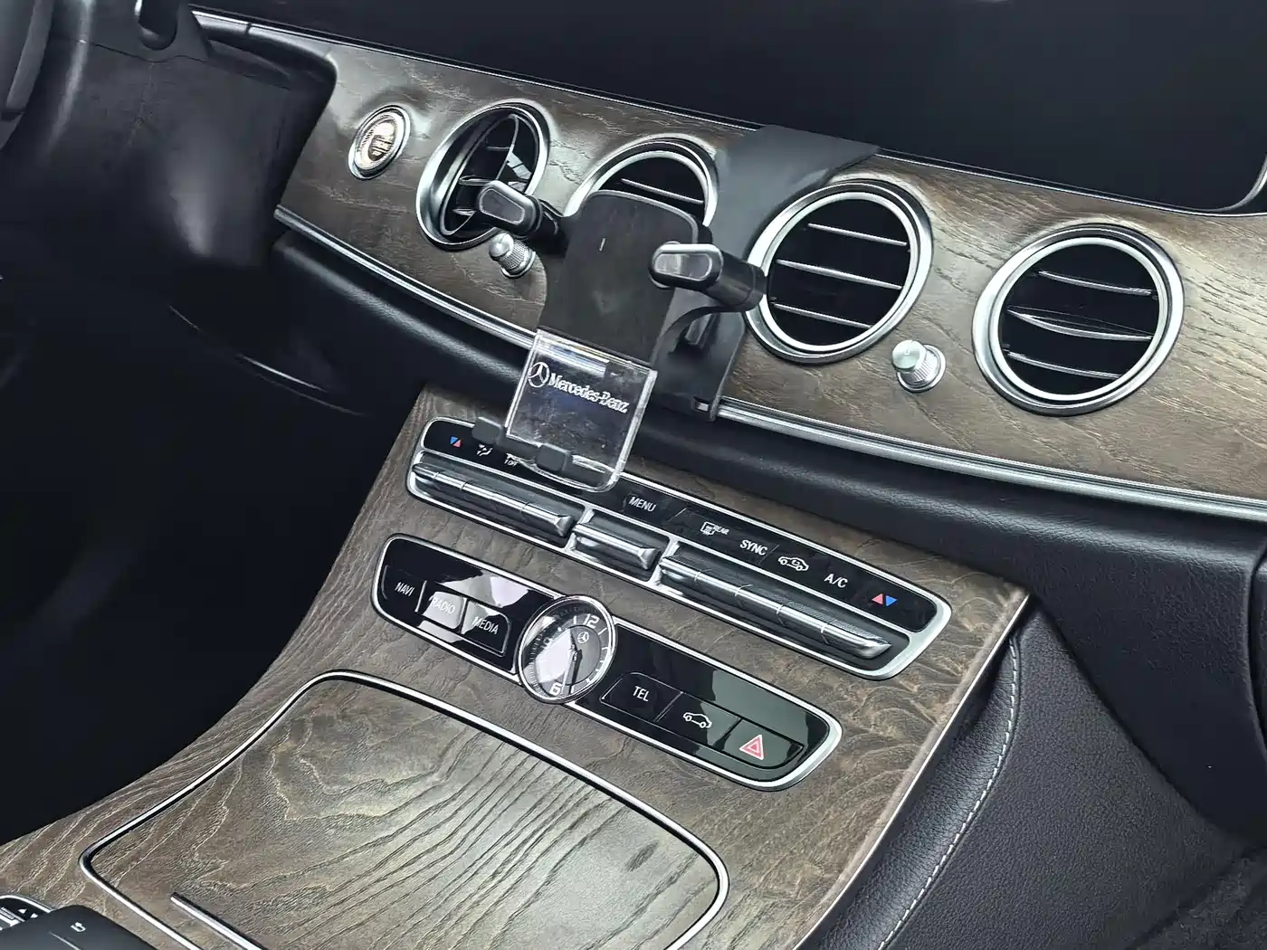 Mercedes-Benz E-Class 2019 Facelift E 300 L Fashion фото 26