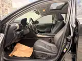 Фото 6 - Lexus IS