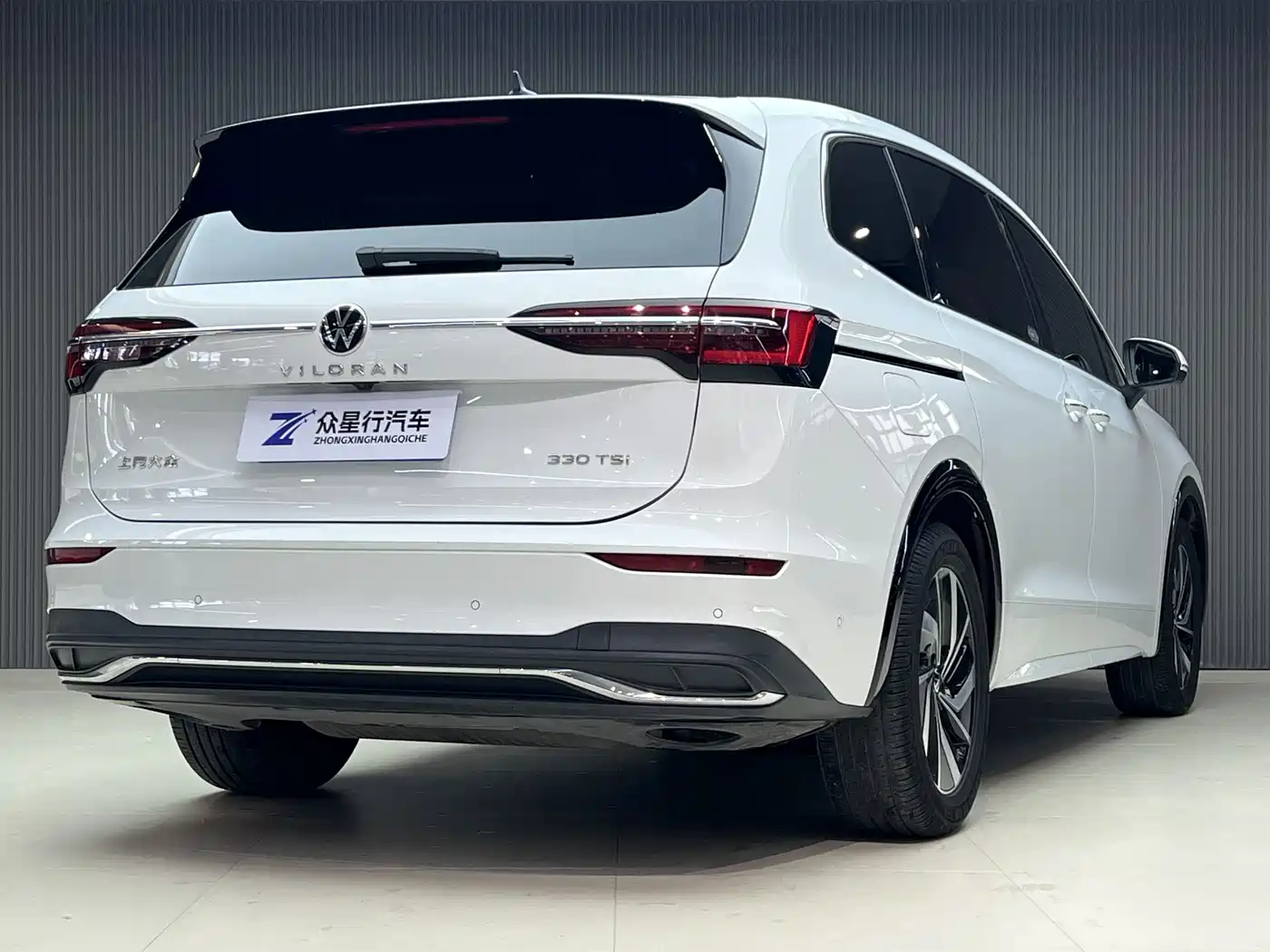 Volkswagen Viloran 2020 330TSI Luxury Edition фото 3