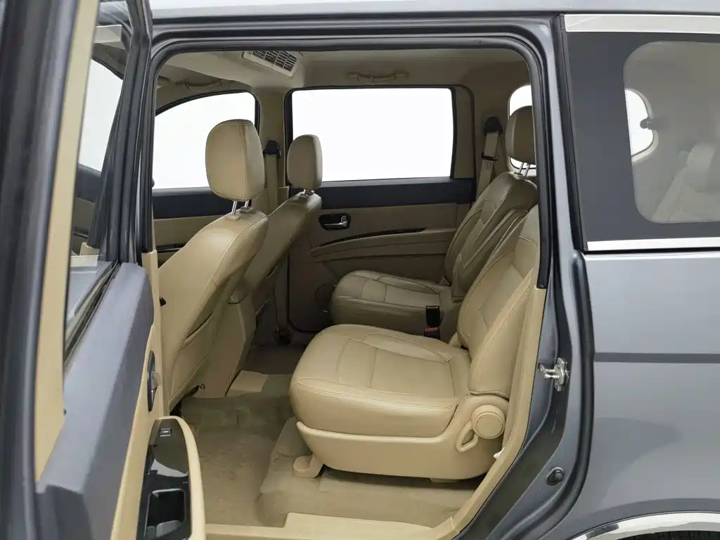 Wuling Motors Wuling Hongguang 2013 2013 1.5L S Comfort