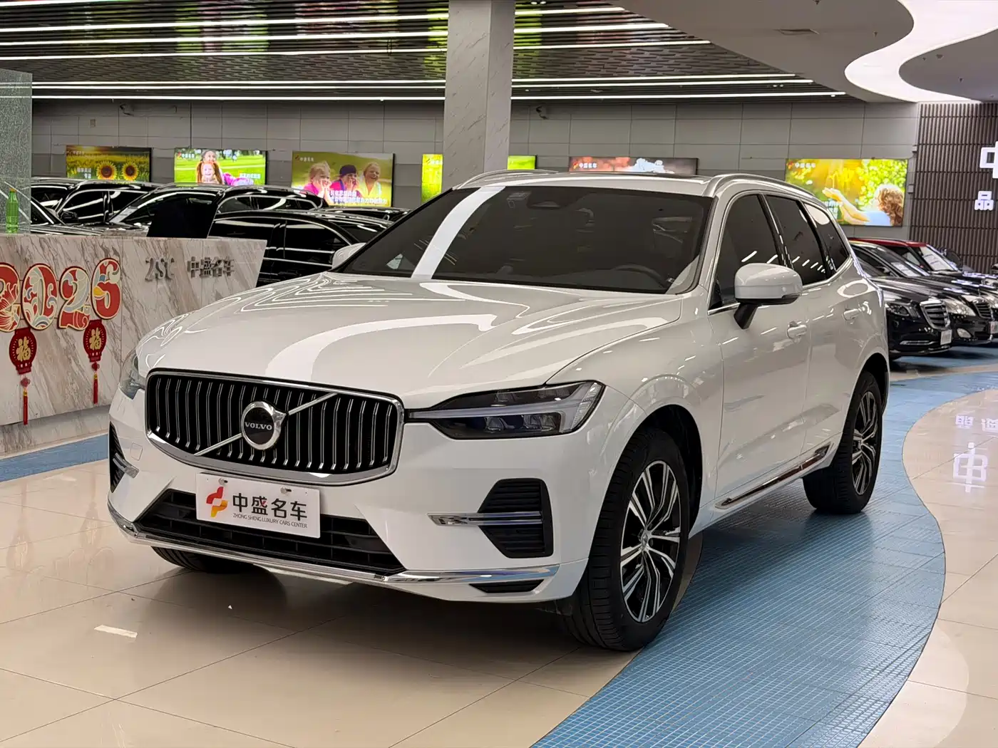 Фото 1 - Volvo XC60