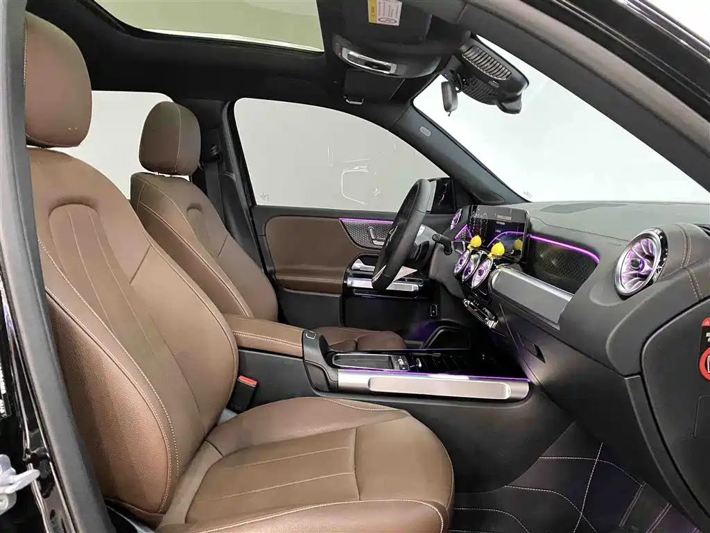 Mercedes-Benz GLB 2024 GLB 220 Dynamic фото 15