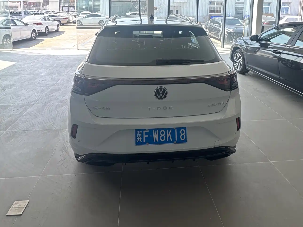 VOLKSWAGEN T-ROC EXPLORING SONGS