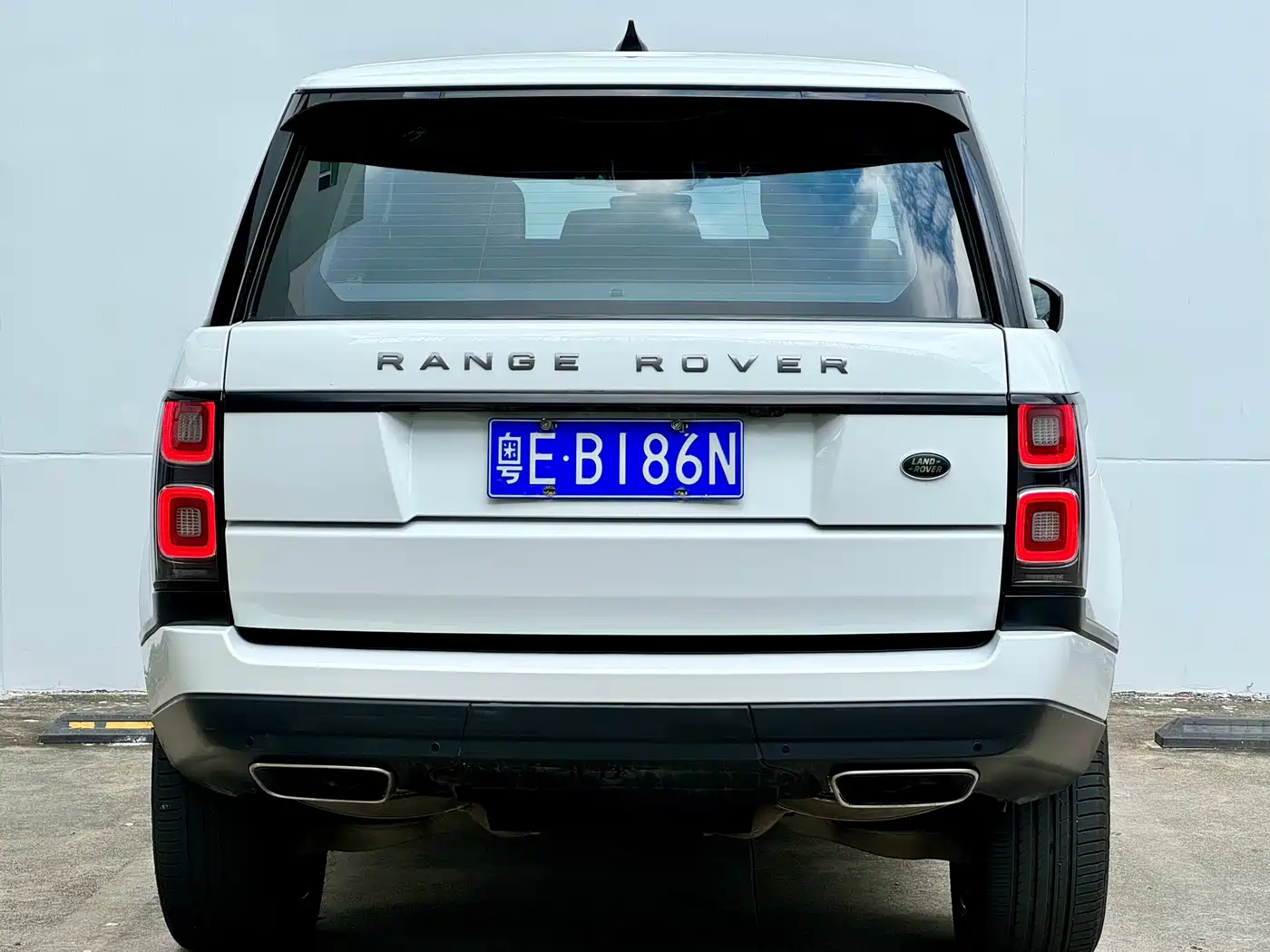 Land Rover Range Rover фото 14