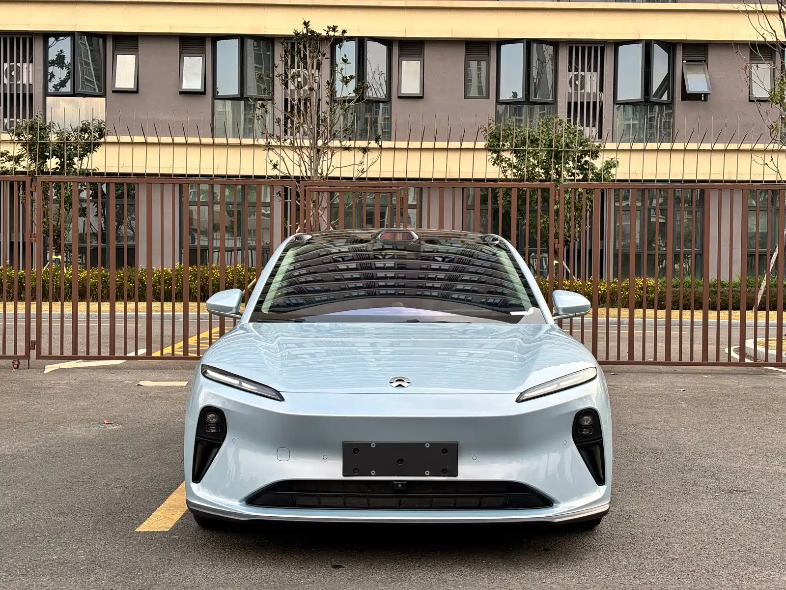 Фото 2 - NIO ET5