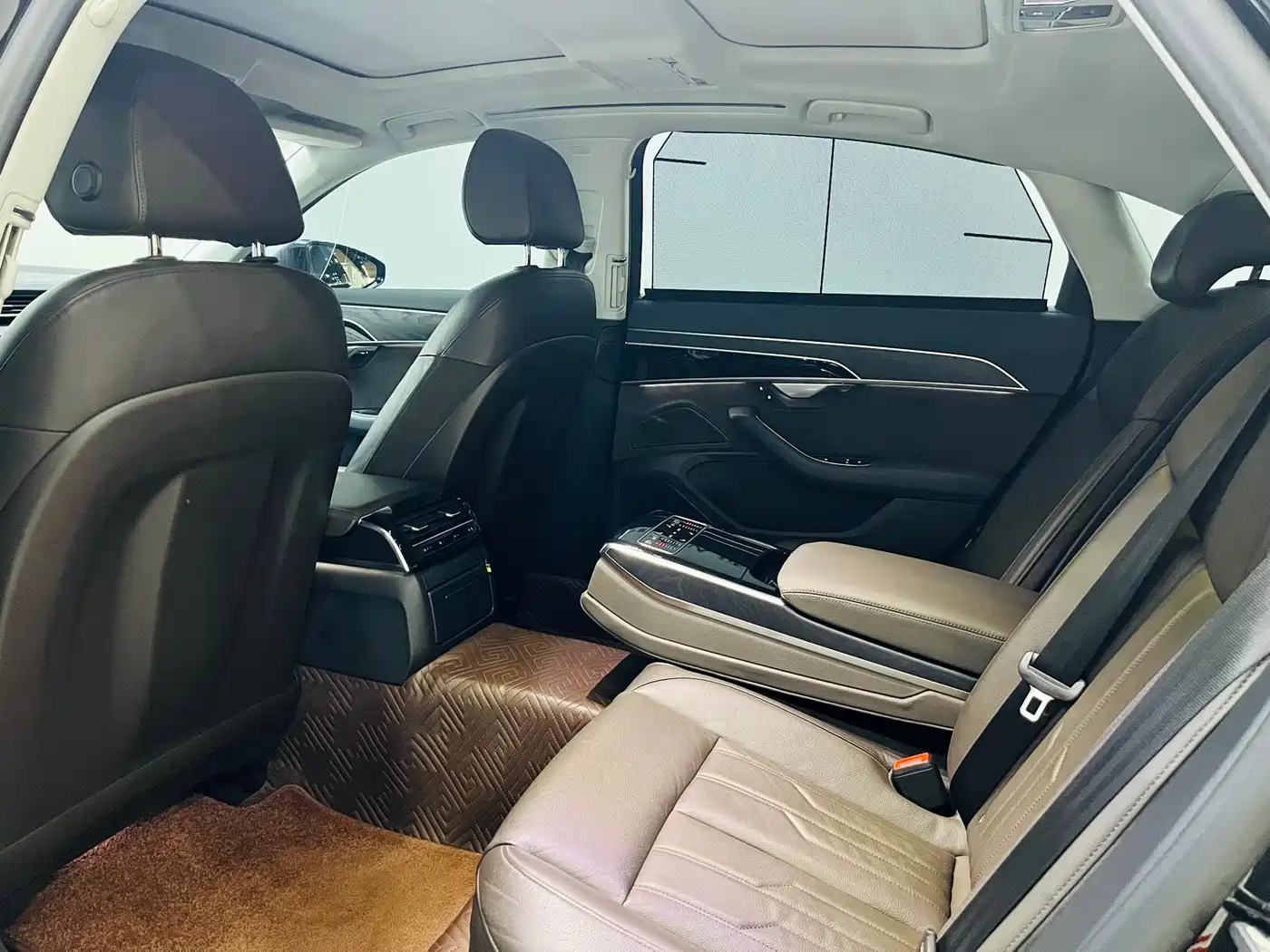 Audi A8 2018 A8L 55 TFSI quattro Launch Elite фото 14