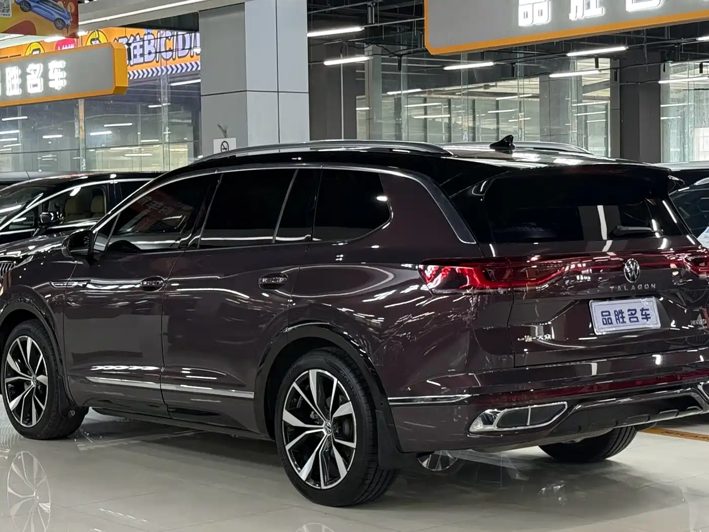 Volkswagen Talagon 2021 380TSI 4WD R-Line Explorer Edition фото 3