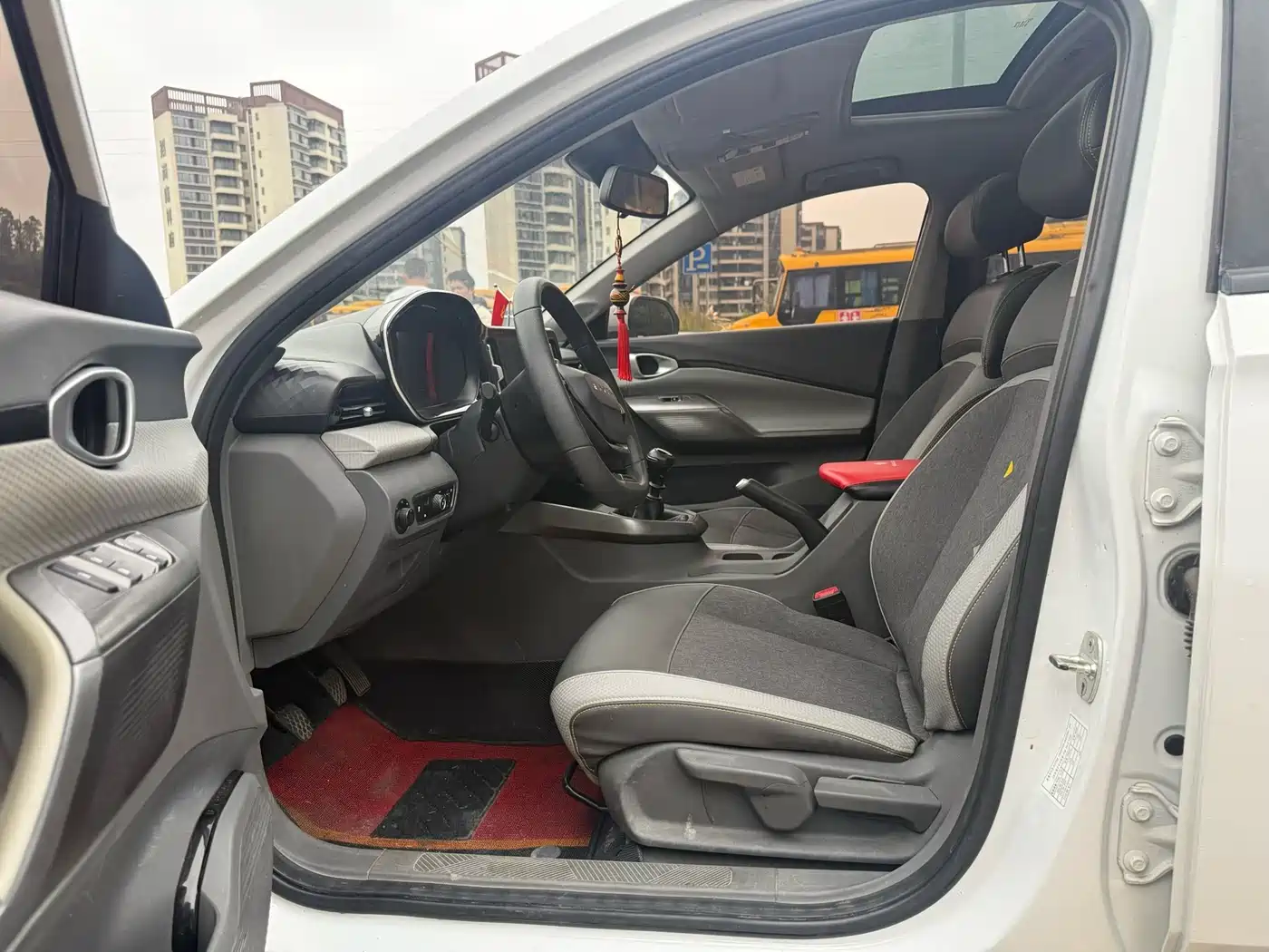 BAOJUN RC 5