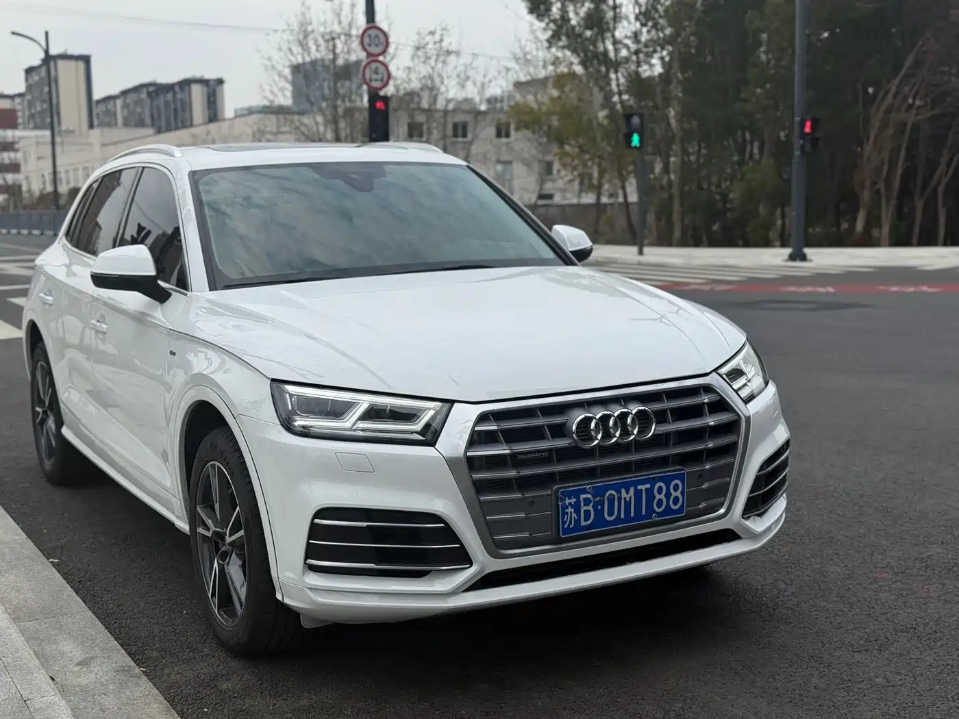 Audi Q5L 2020 40 TFSI Prestige Fashion фото 3