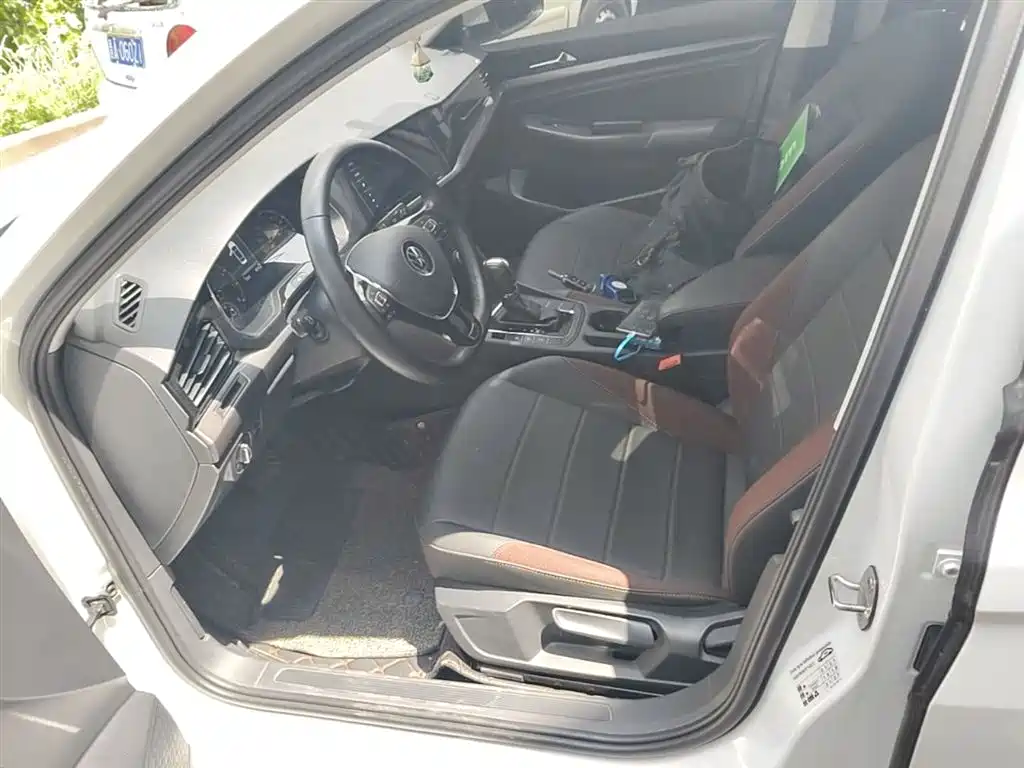 Volkswagen Bora 2021 1.5L Automatic Comfort Smart Edition фото 15
