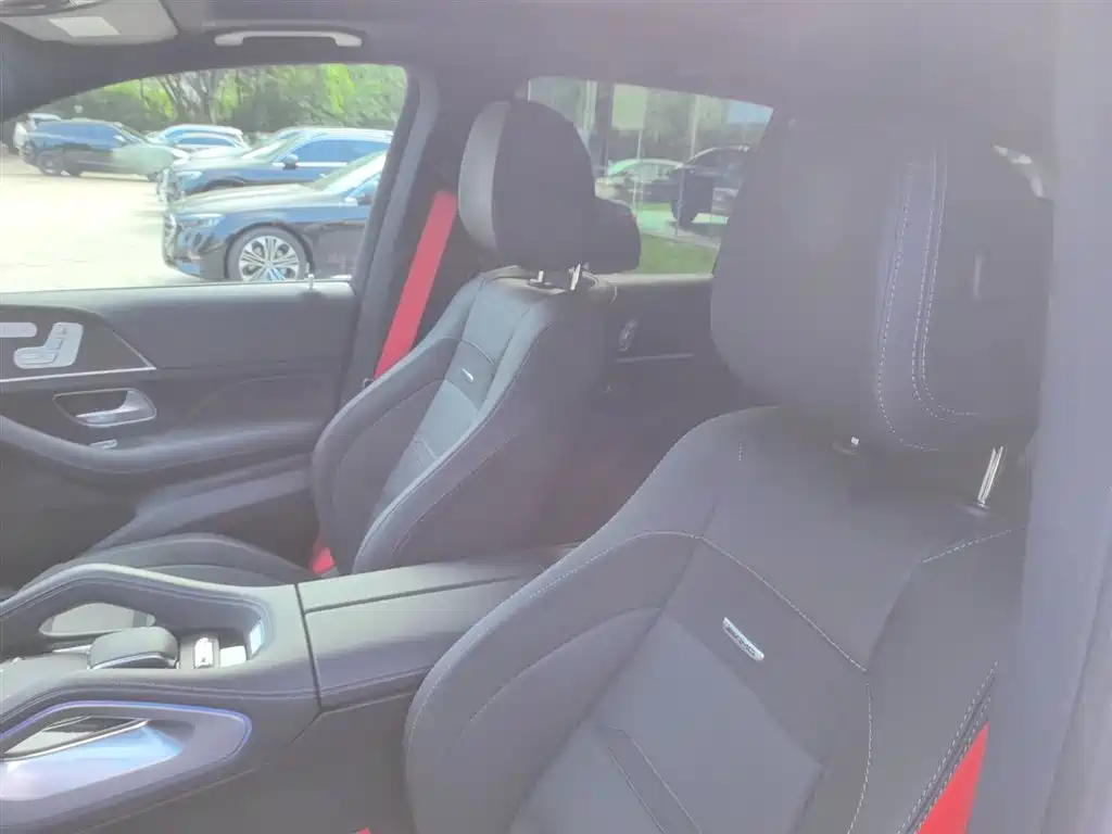 Mercedes-Benz GLE AMG 2025 AMG GLE 53 4MATIC+ фото 14