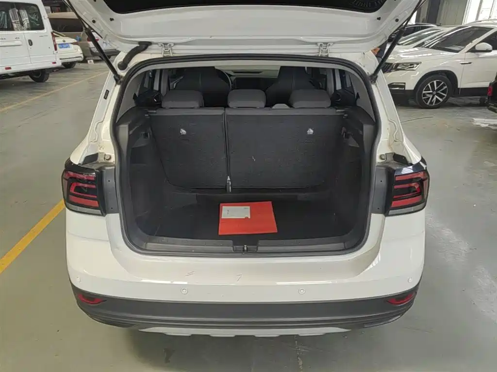 Volkswagen T-Cross 2019 1.5L Automatic Trend Edition фото 19