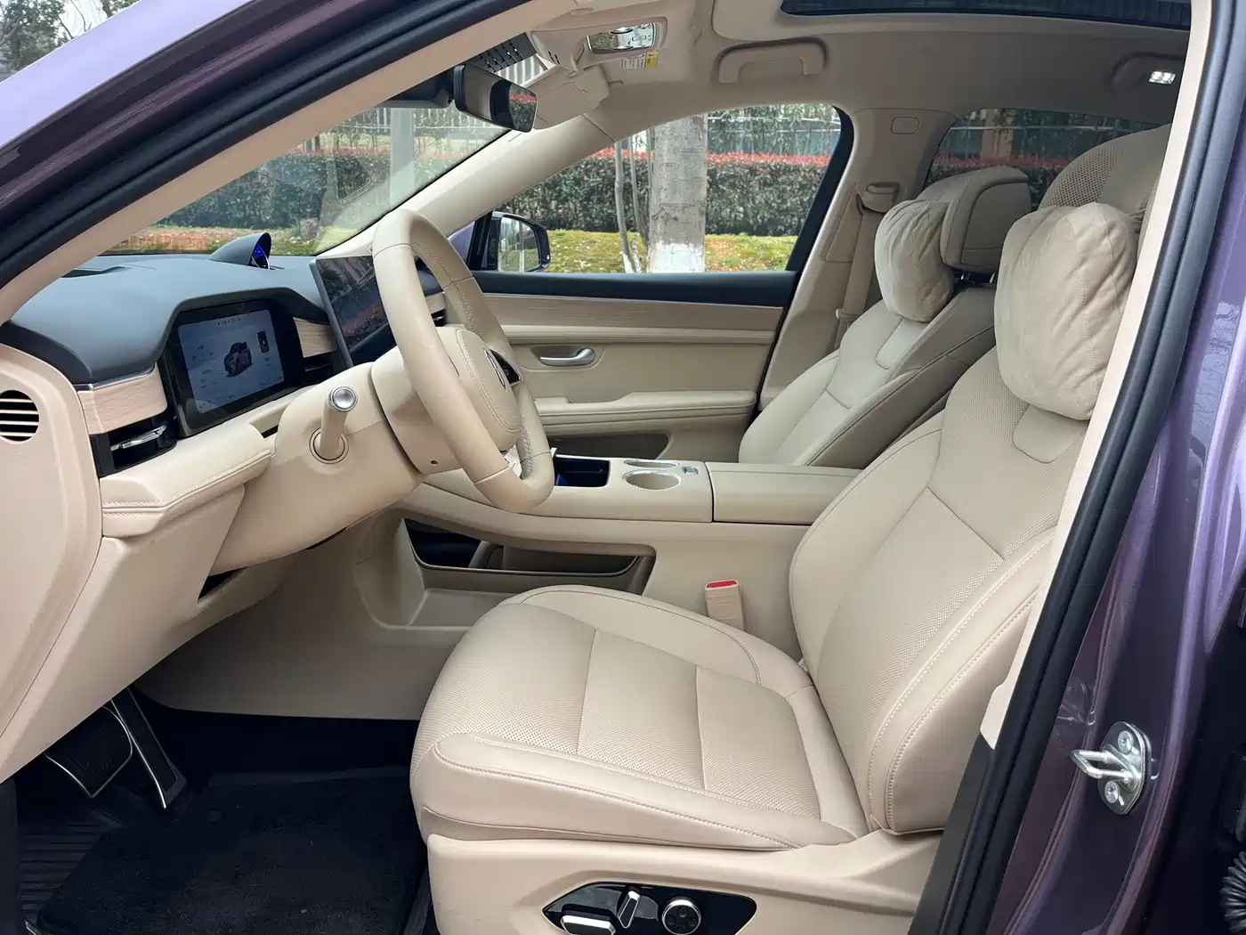 AITO Wenjie AITO M5 2025 Extended Range Ultra AWD фото 8