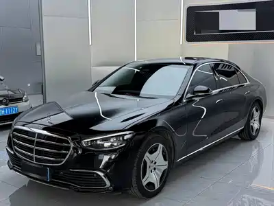 Mercedes-Benz S