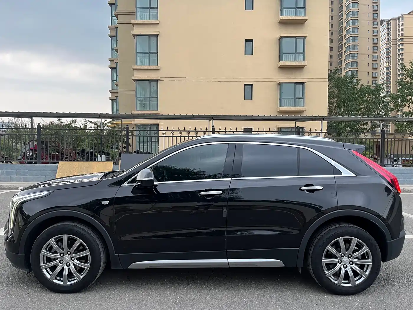 Cadillac XT4 2022 2022 28T FWD Luxury